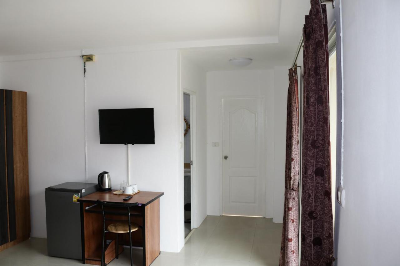 Cafe Nana Hotel Nong Prue Dış mekan fotoğraf